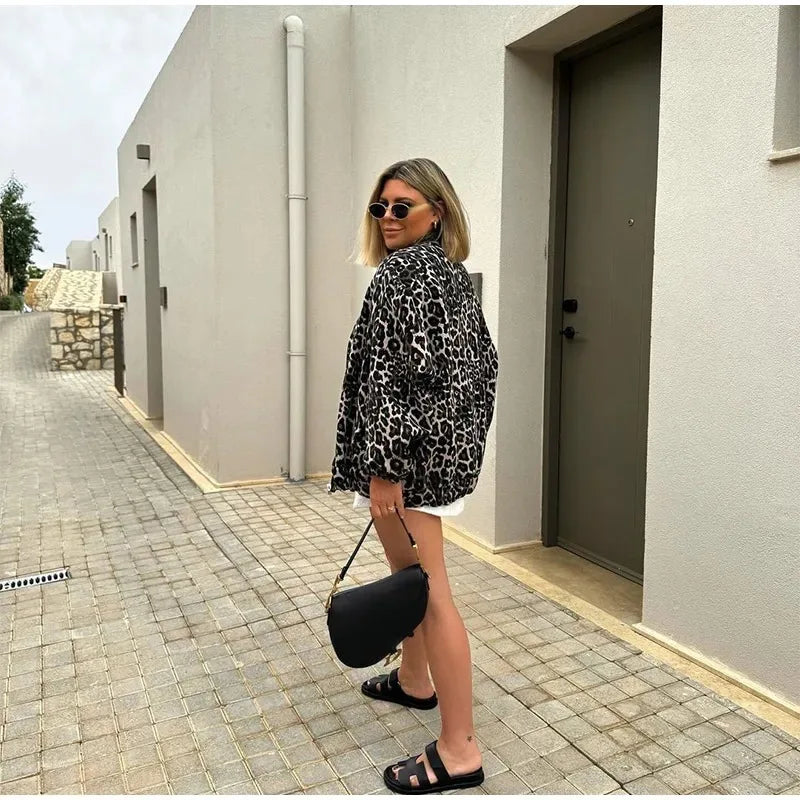 Drune | Modern elegant lightweight women's jacket