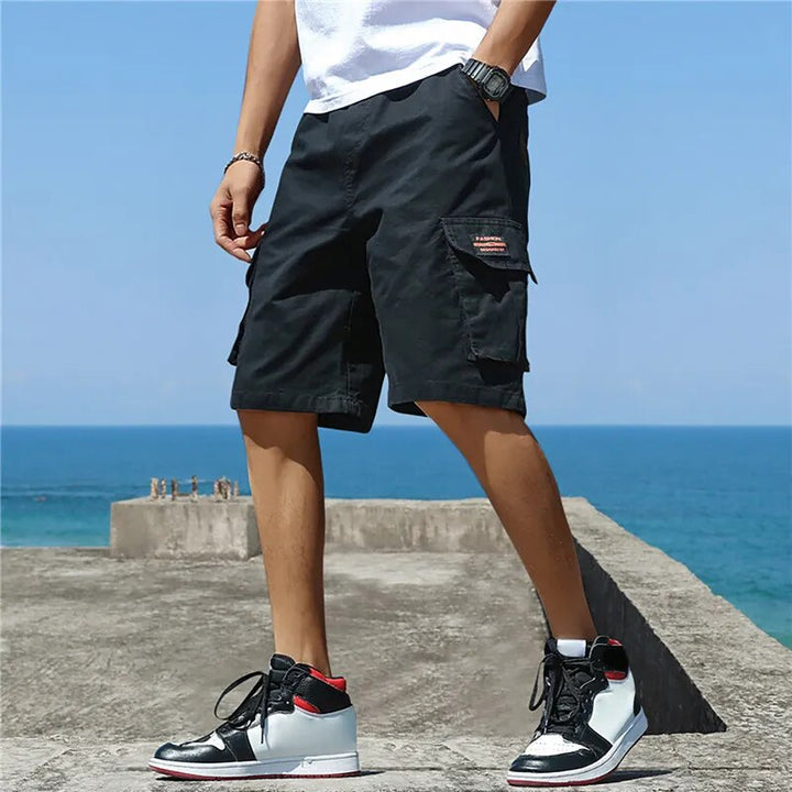Drune - Baggy Shorts mit mehreren Taschen