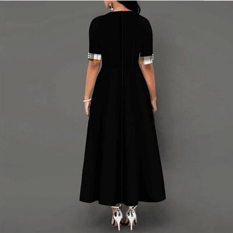 Drune - Kariertes Kleid mit halben Ärmeln
