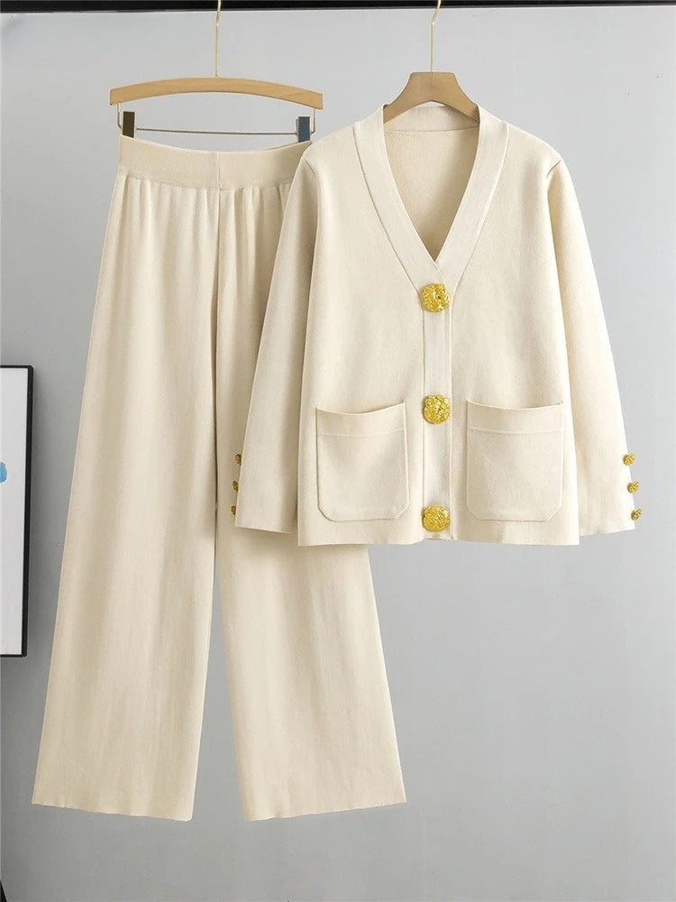 Drune | Gold Trim Ensemble