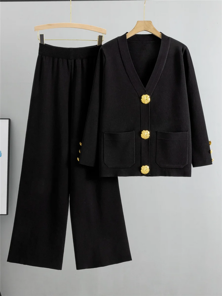Drune | Gold Trim Ensemble