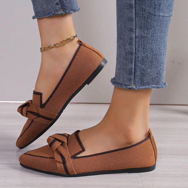 Drune | Schicke Flache Schuhe mit Spitze und Schleifendetail