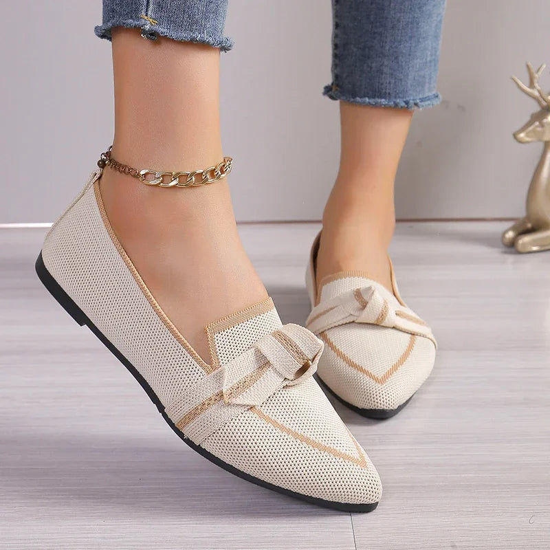 Drune | Schicke Flache Schuhe mit Spitze und Schleifendetail