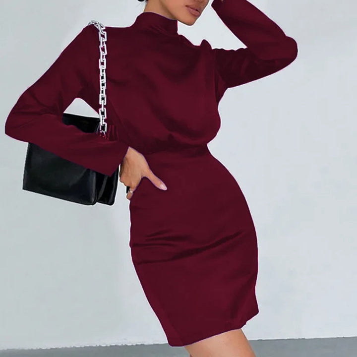 Drune | Elegantes Rollkragenkleid mit Raffung