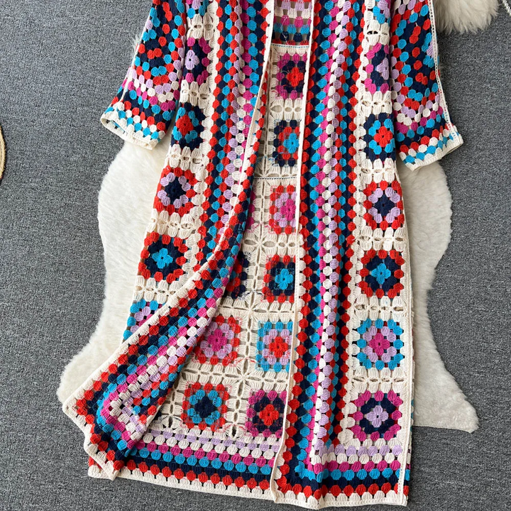 Drune | Gehäkelte Lange Granny Square Strickjacke