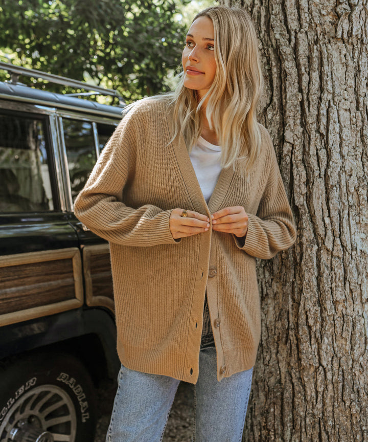 Drune | Strickjacke aus Kaschmir mit V-Ausschnitt