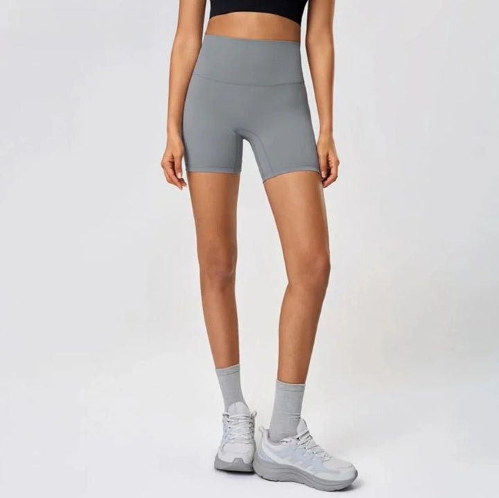 Drune | Eis Seide Yoga-Shorts für Frauen