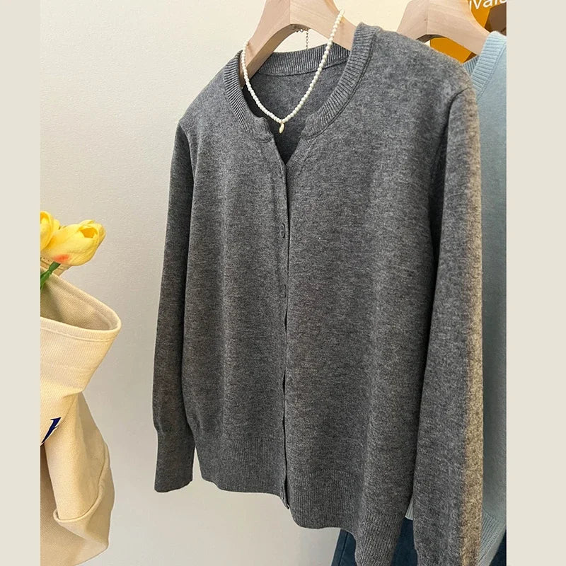 Drune | Cozy chunky knit wool cardigan sweater