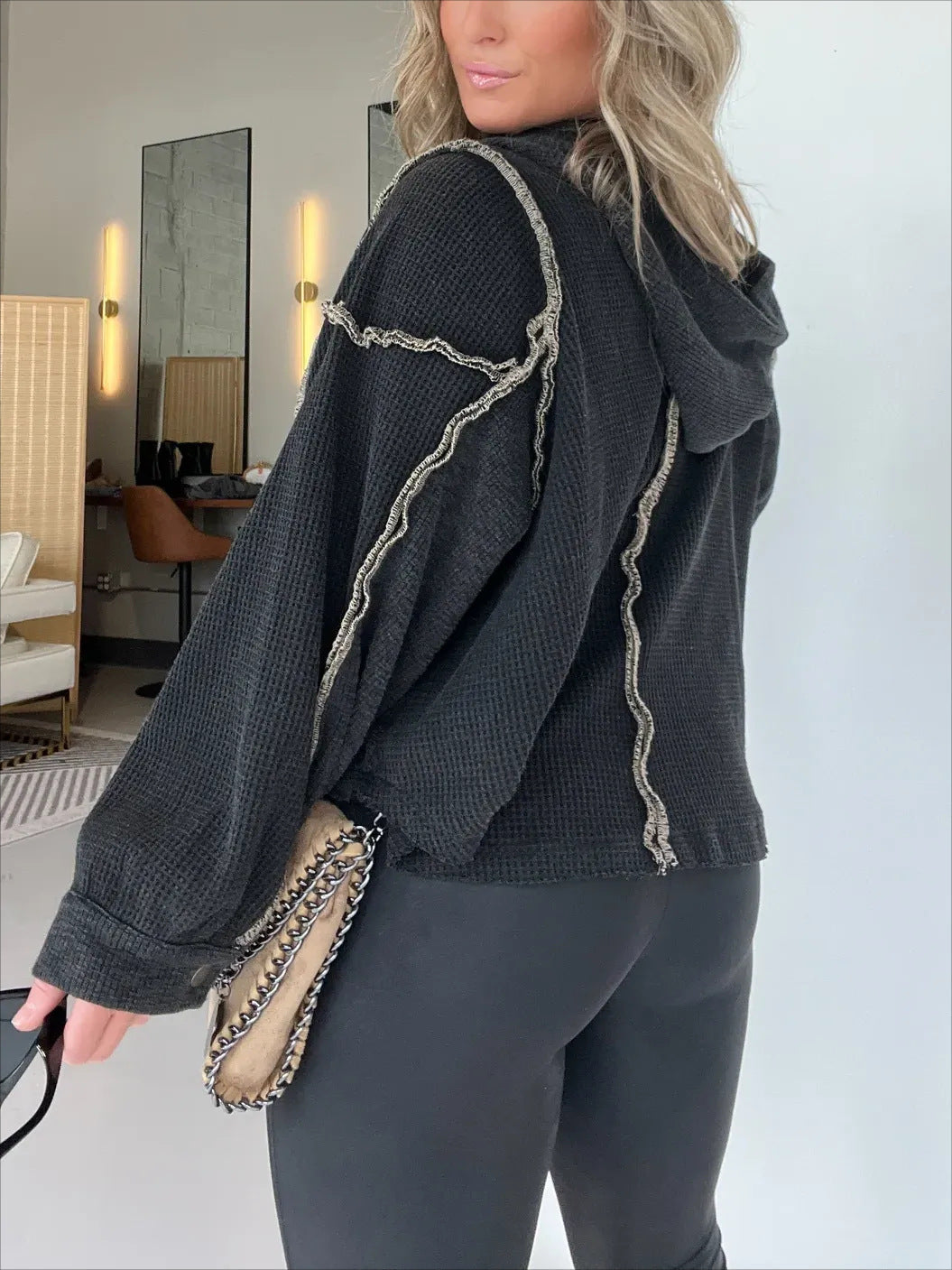 Drune | Damenpullover mit unregelmäßigem Saum für Herbst und Winter