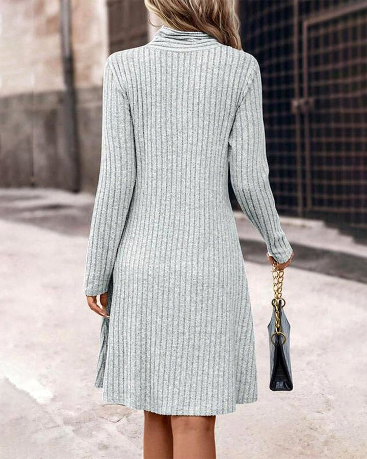 Drune | Einfarbiges Kleid mit A-Linie