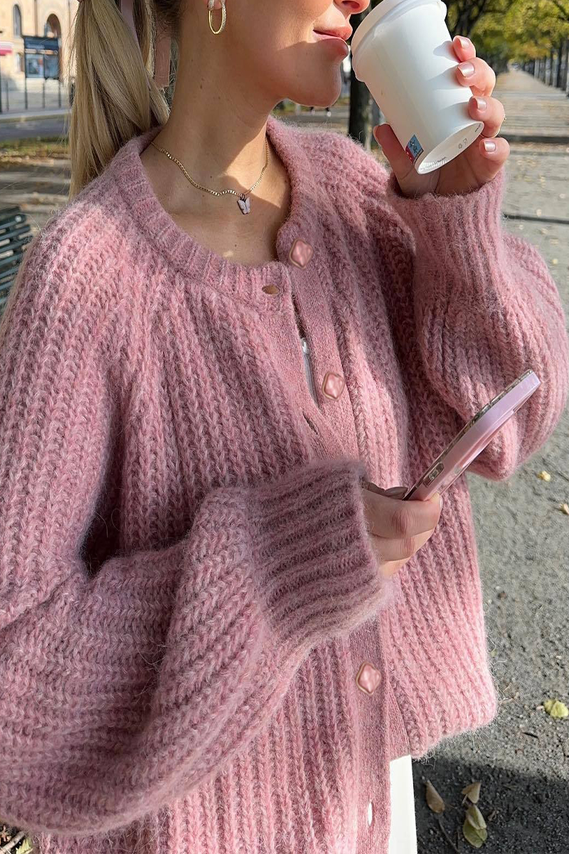 Drune | Casual knit sweater with buttons and round neckline. Outerwear