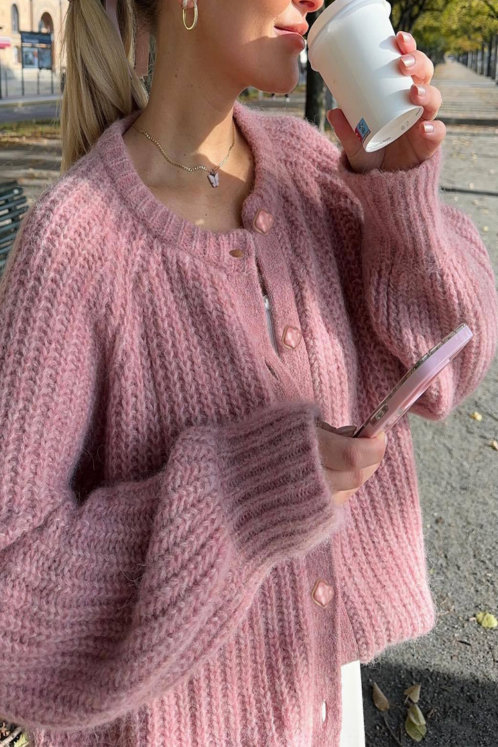 Drune | Casual knit sweater with buttons and round neckline. Outerwear