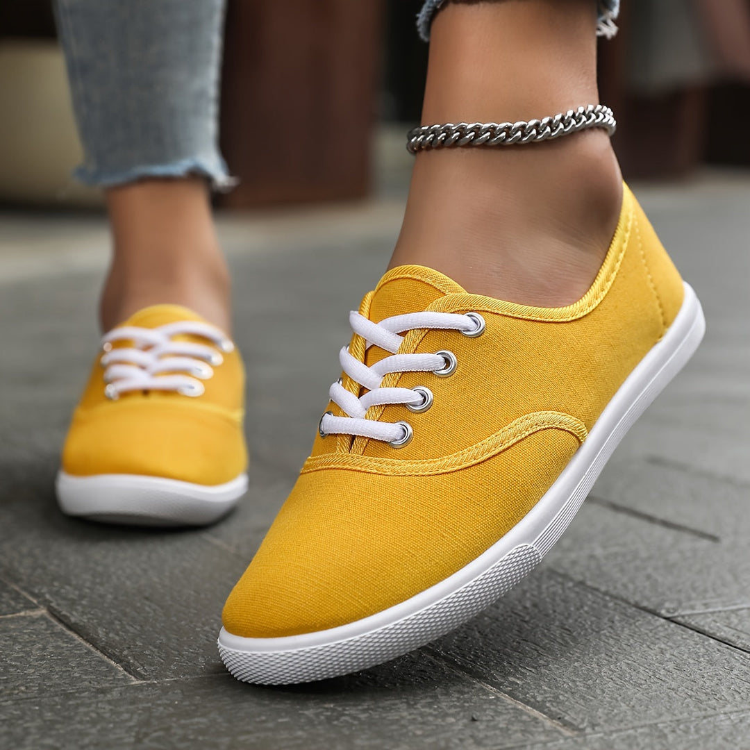 Drune | Bequeme Niedrige Canvas Sneakers in Weiß