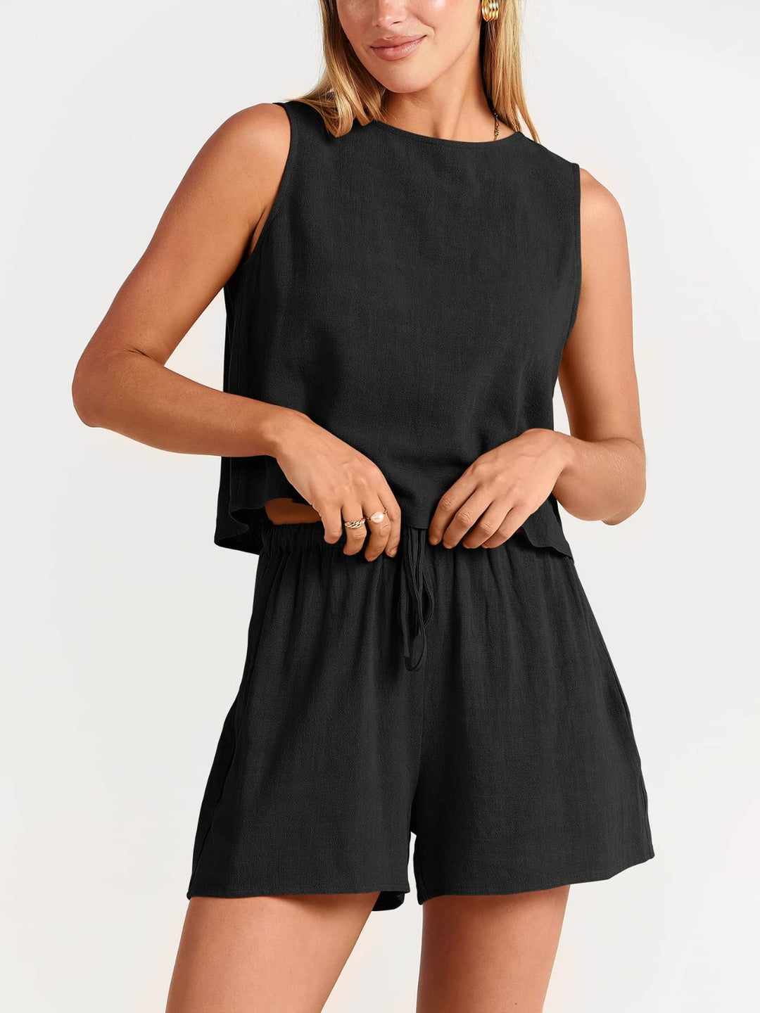 Drune | Zweiteiliges Set aus ärmellosem Oberteil und Shorts