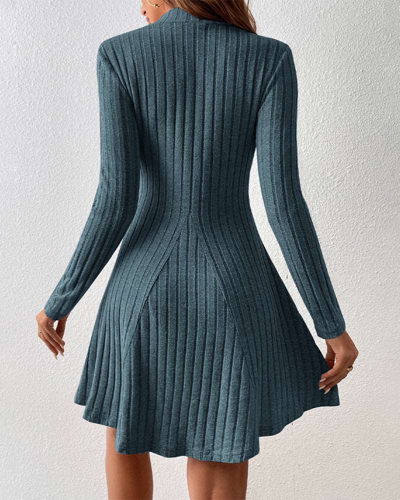 Drune | Elegantes Geripptes Langarmkleid