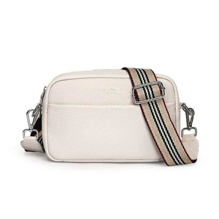 Drune | Schlichte Schultertasche Aus Veganem Leder Im Kleinen Quadratischen Format
