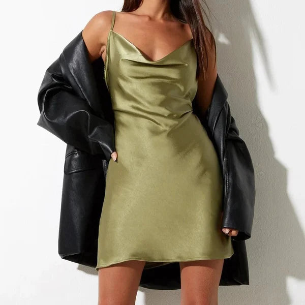 Drune | Fließendes Satin-Kleid