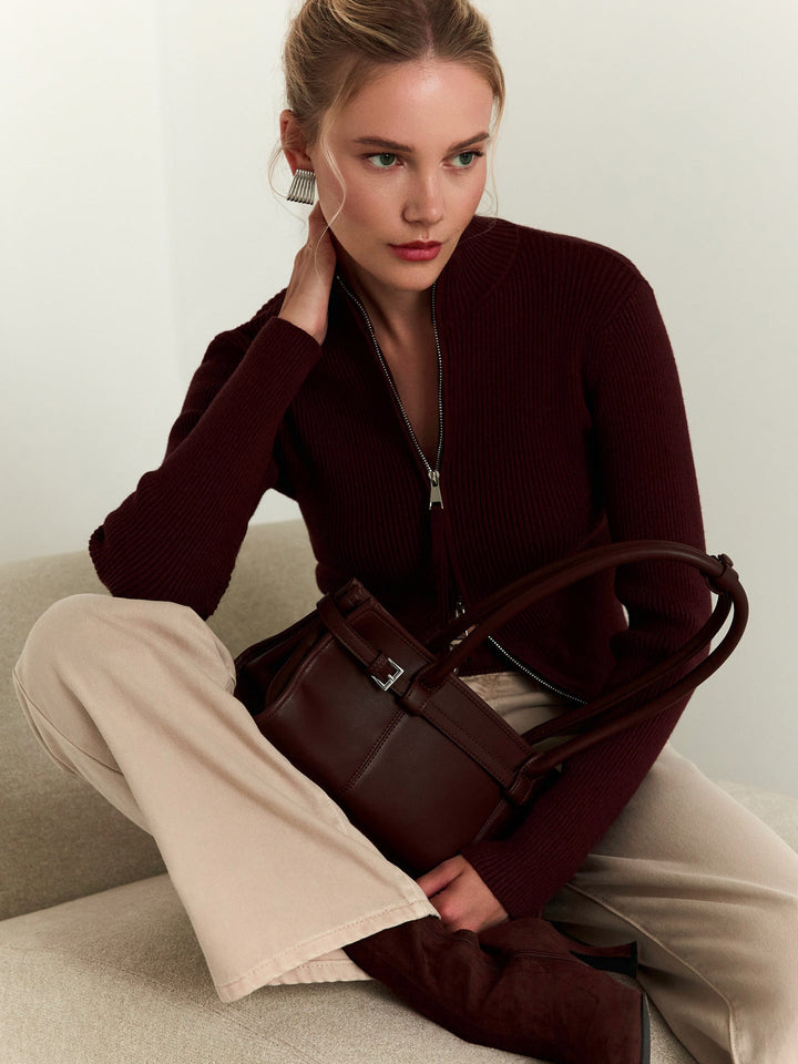 Drune | Cozy ribbed knit sweater with high zip detail
