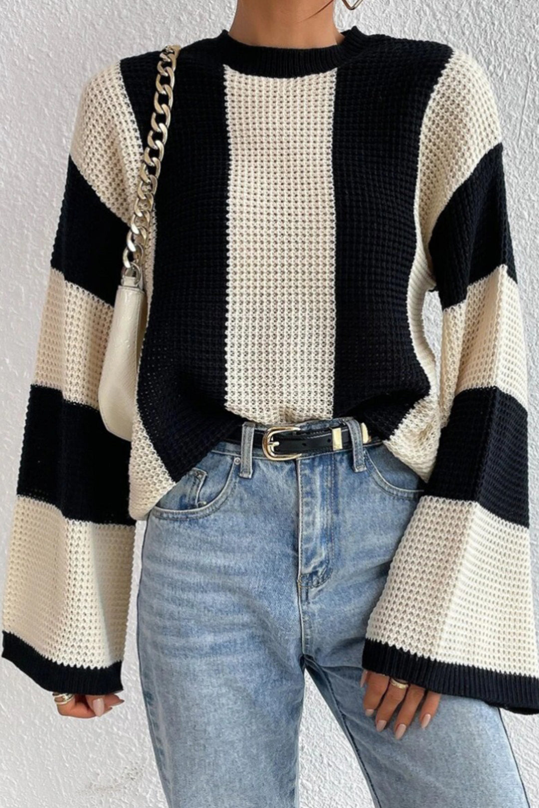 Drune | Glocke mit Kontraststreifen Pullover mit Strickärmeln