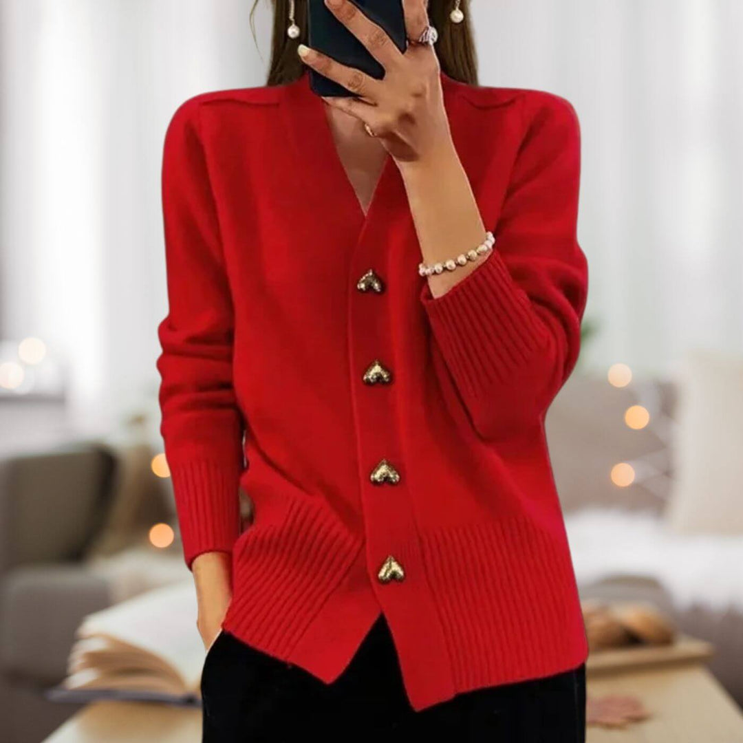 Drune | Strickjacke mit Herzknopf-Akzenten
