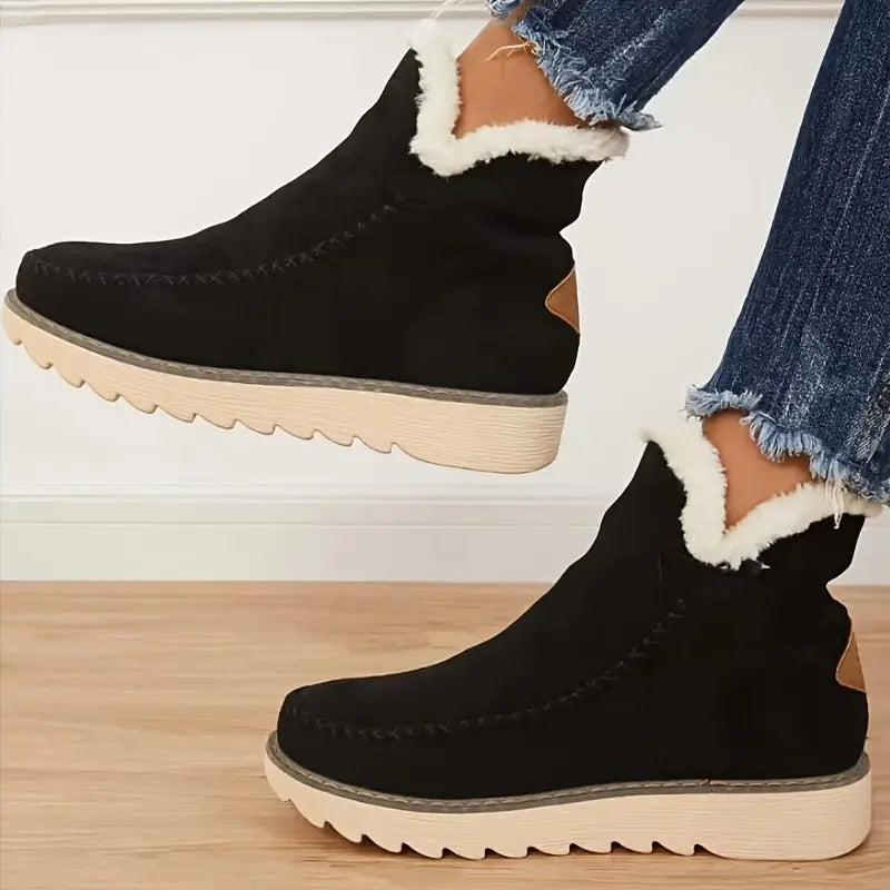 Drune | Damenstiefel Aus Plüschigem Lammfell