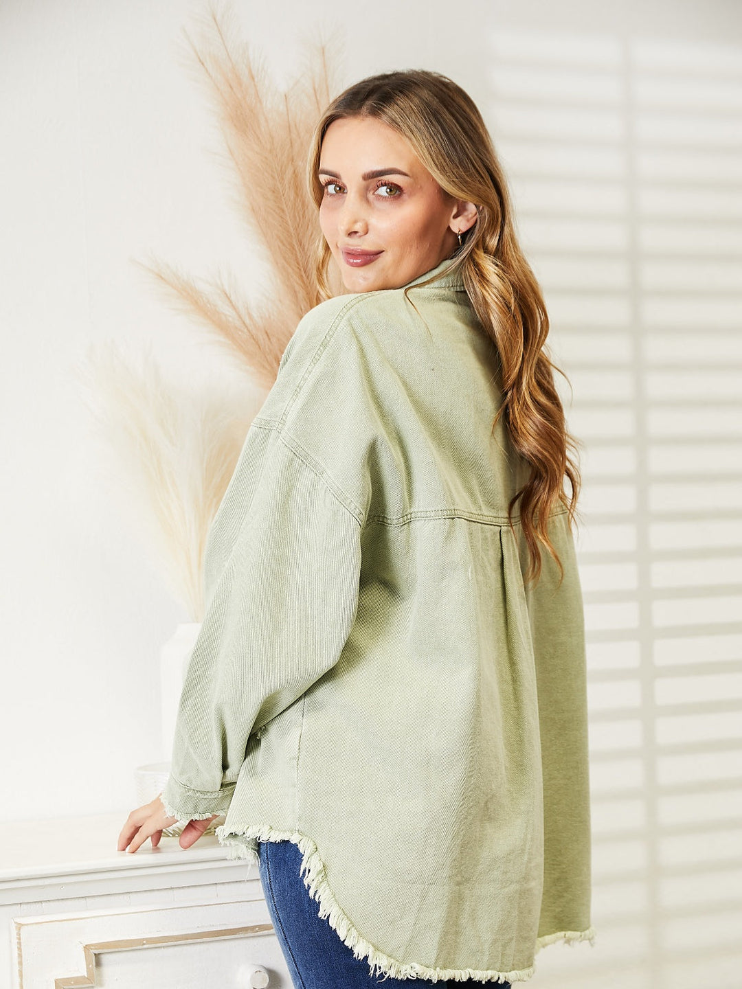 Drune | Zerrissene Rohsaum-Denimjacke