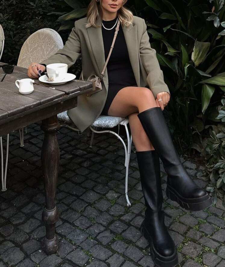 Drune | Trendiger Damenblazer mit Taschen