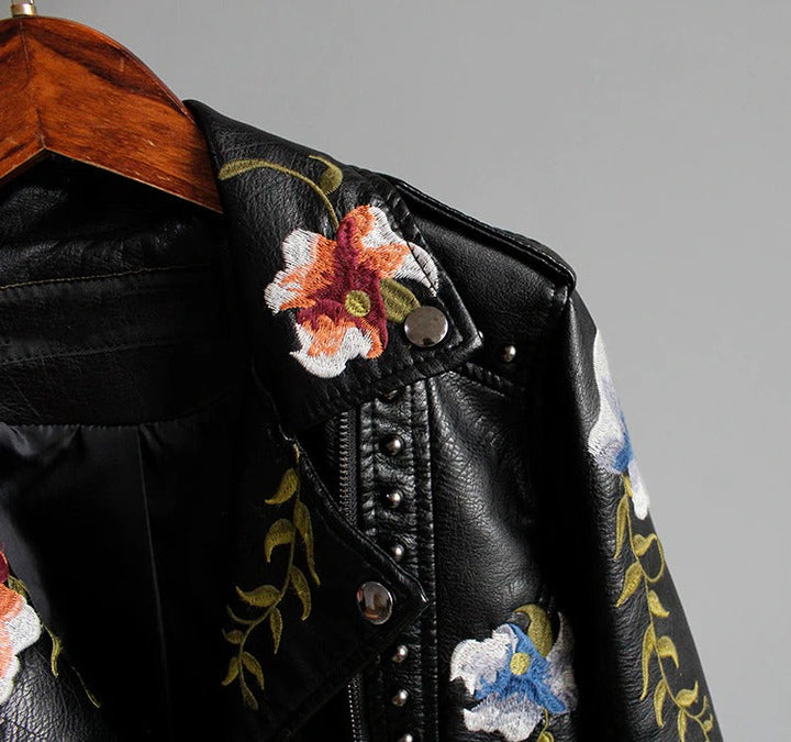 Drune | Bestickte Frauen Kunstleder Bikerjacke