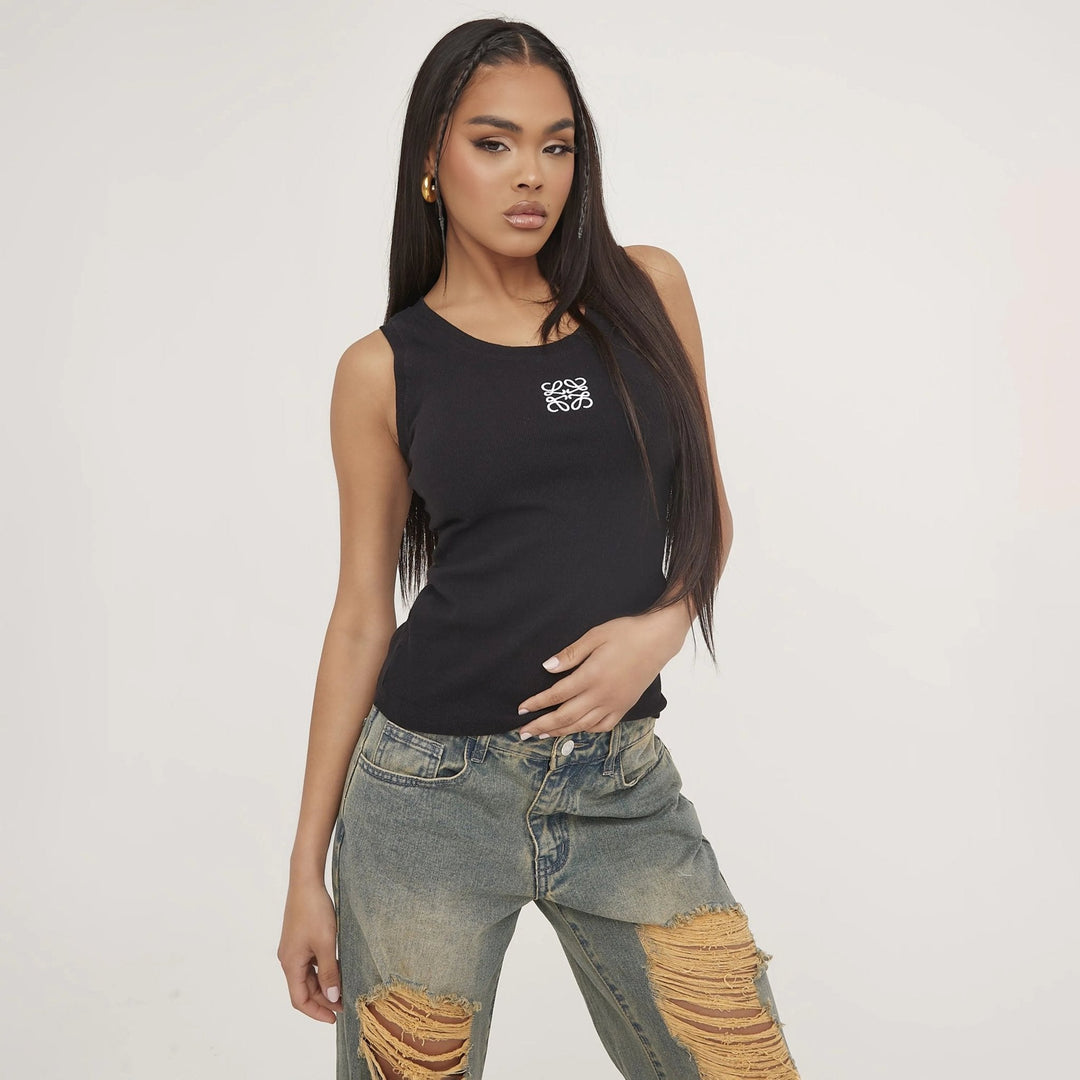 Drune | Geripptes Tanktop mit zarter Stickerei