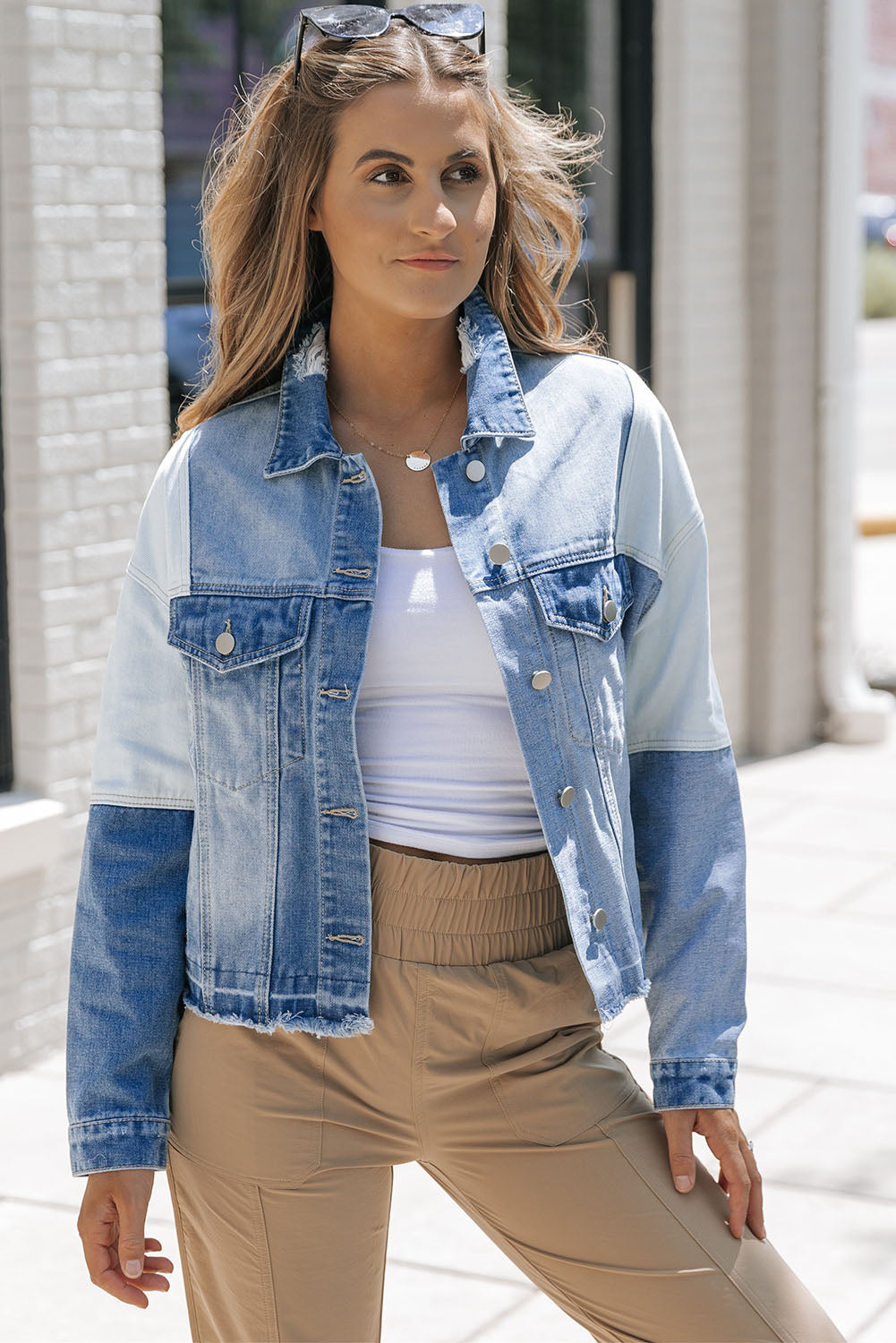 Drune | Denimjacke mit Patchwork und Fransigem Saum Herbst Frauen