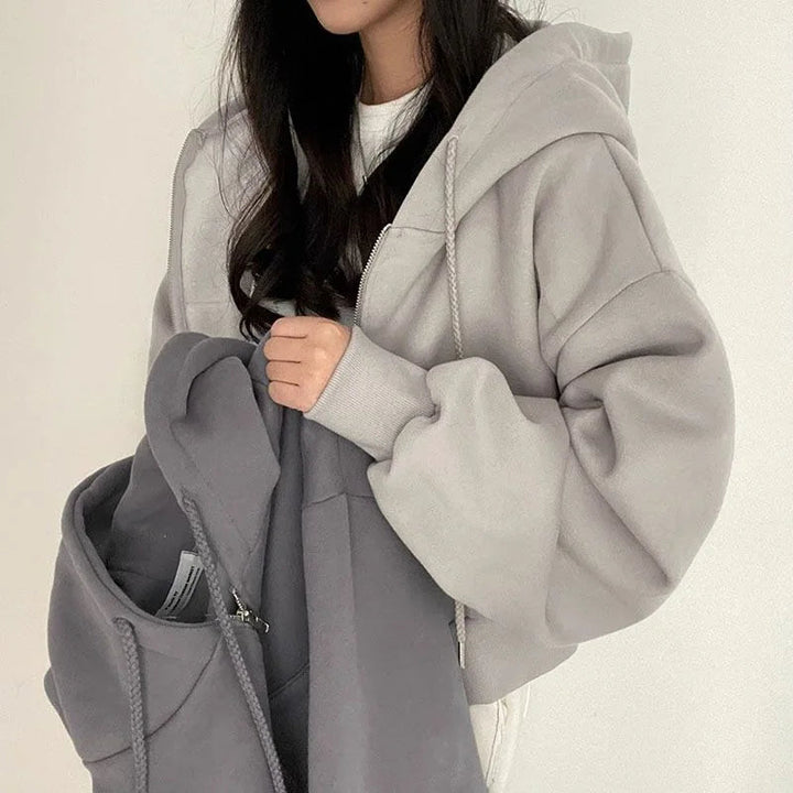 Drune | Stilvoller kurzer Kapuzenpullover