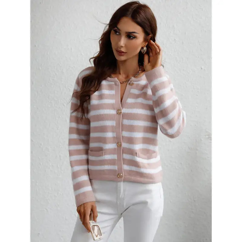 Drune | Cozy chunky knit sweater with button placket and side pockets
