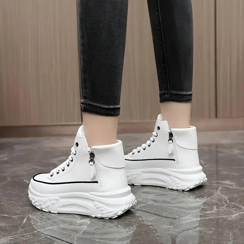 Plateau-Stiefeletten mit Plüschfutter