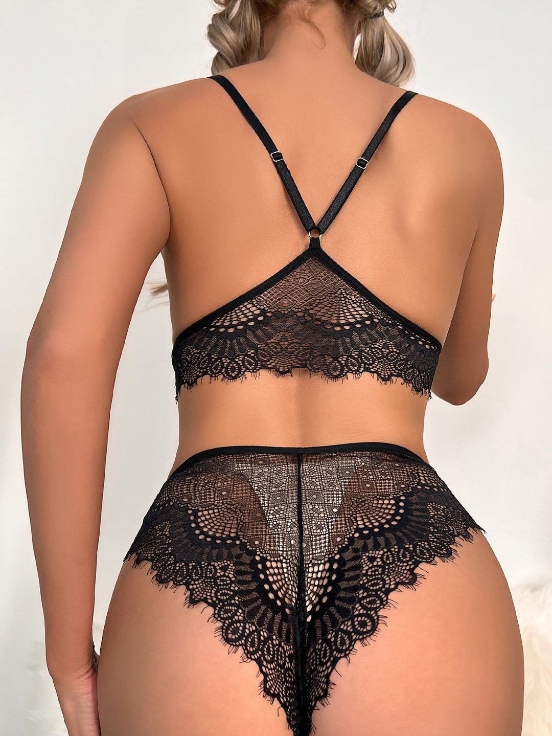 Drune | Romantische Dessous für Damen - 2024