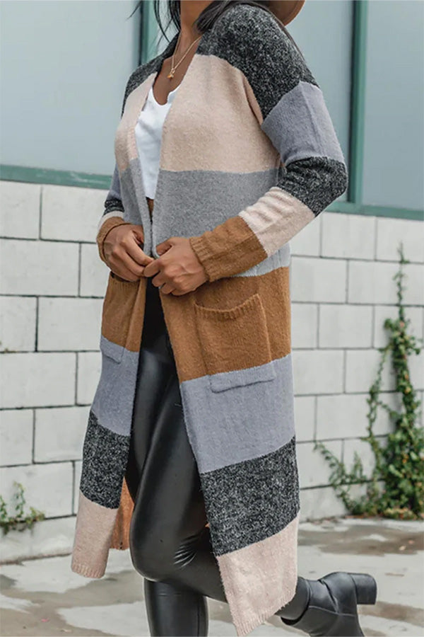 Drune | Gestrickte Strickjacke mit offener Vorderseite und Farbblock