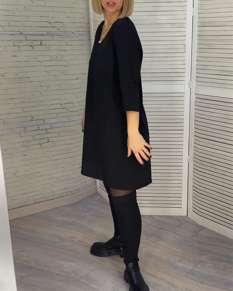 Drune | Kleid mit V-Ausschnitt und Dreiviertelärmeln