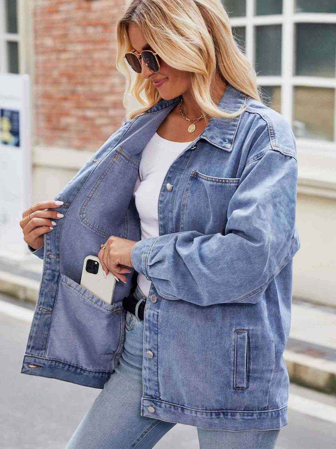 Drune | Knopf-Down Denimjacke mit Taschen