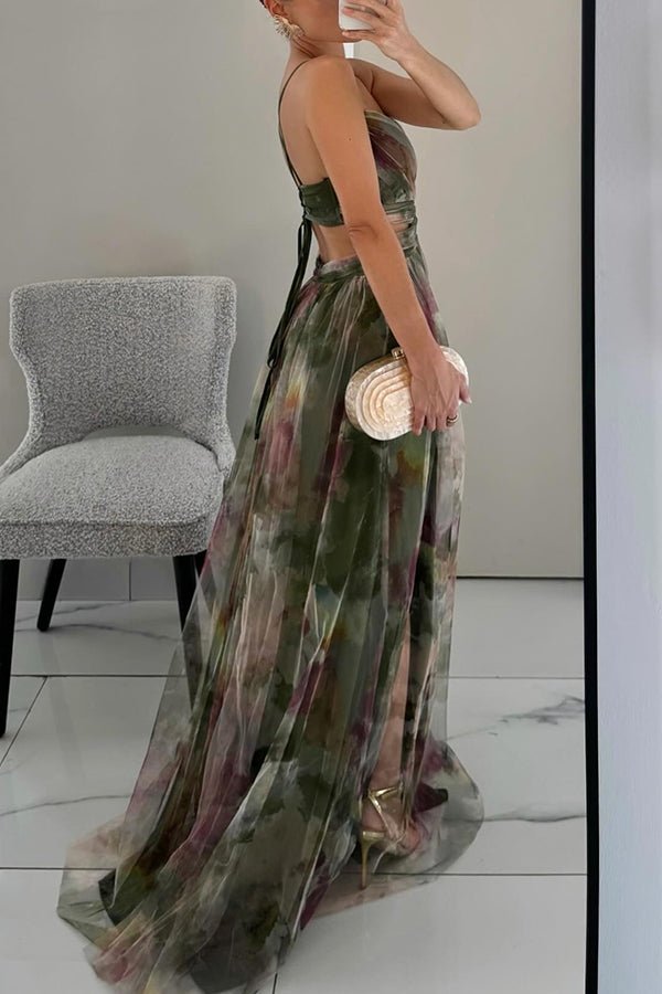 Drune | Elegante Maxikleid Im Schönem Blumenmuster