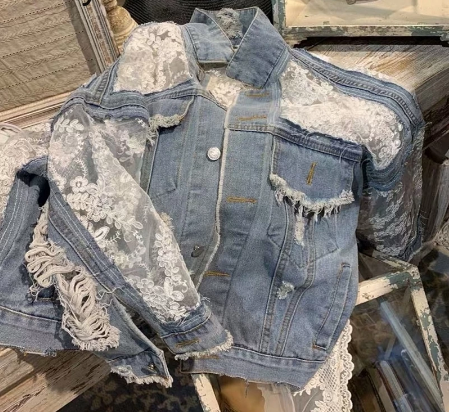 Drune | Blumen Denim-Jacke