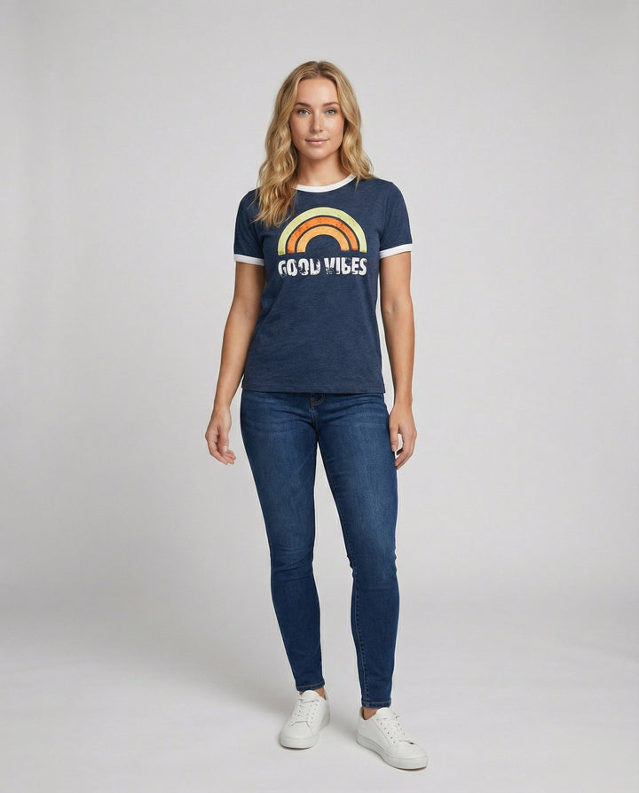 Drune | Verbreiten Sie Positivität mit Unserem Good Vibes Shirt