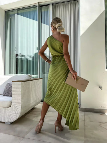 Drune | Ein Schulter Kleid Faltenrock Blumenverzierung Abendliche Eleganz