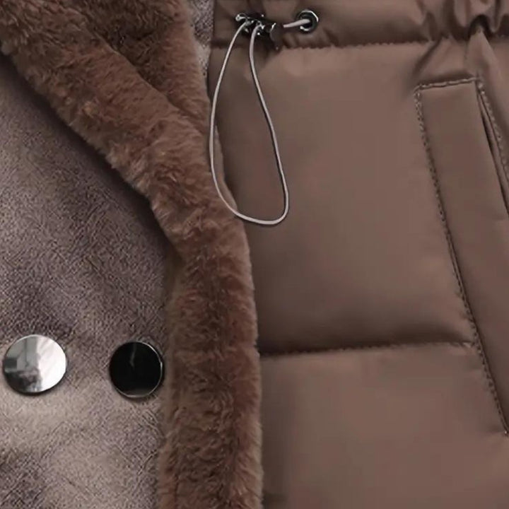 Drune | Fellgefütterte Pufferweste - Verstellbare Taille - Warme Schicht - Legere Winterbekleidung