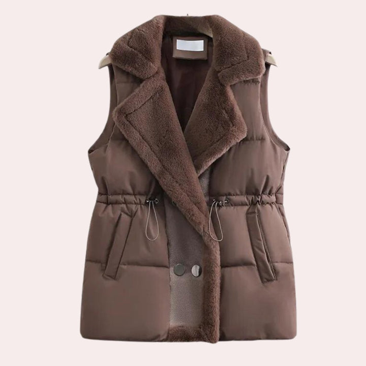 Drune | Fellgefütterte Pufferweste - Verstellbare Taille - Warme Schicht - Legere Winterbekleidung