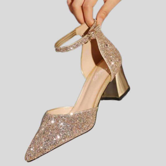 Drune | Glitzernde High Heels mit Knöchelriemen