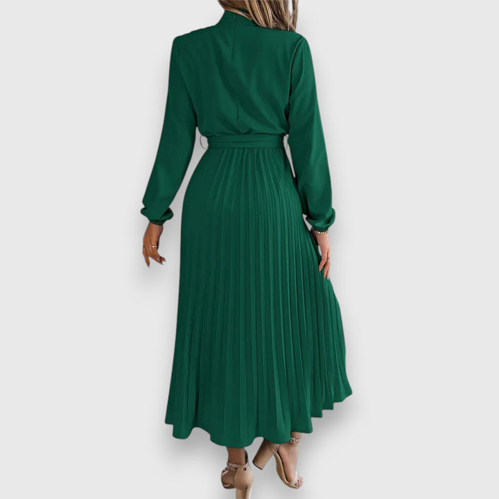 Drune | Zeitlose Eleganz in Einem Midikleid