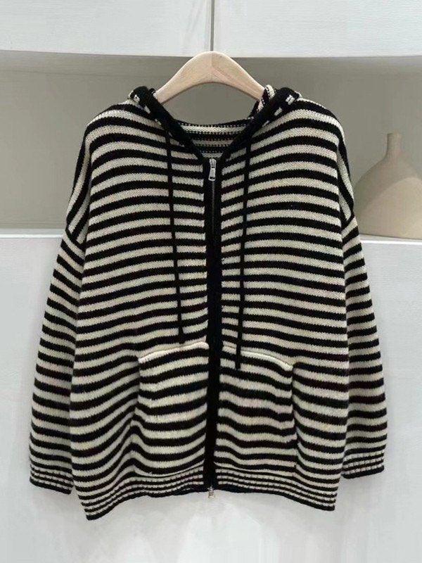 Drune | Hooded Gestreifter Langarmstrickstrickjacke