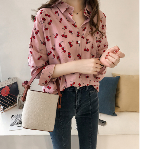 Drune Damenbluse Mit Kirschenprint