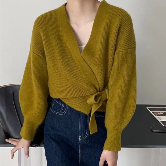 Drune | Schicker Wickelpullover mit Bindegürtel
