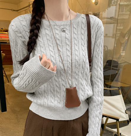 Drune | Strickpullover mit R halsausschnitt