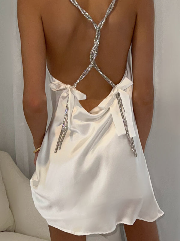 Drune | Elegantes Satin-Ketten-Trägerkleid